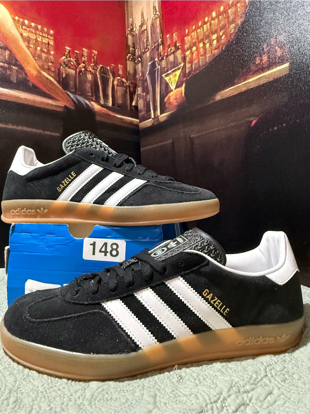 adidas Gazelle Men’s Size 10 Black, White & Gum Suede Sneakers